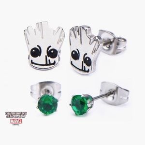 Marvel groot earrings set of 2